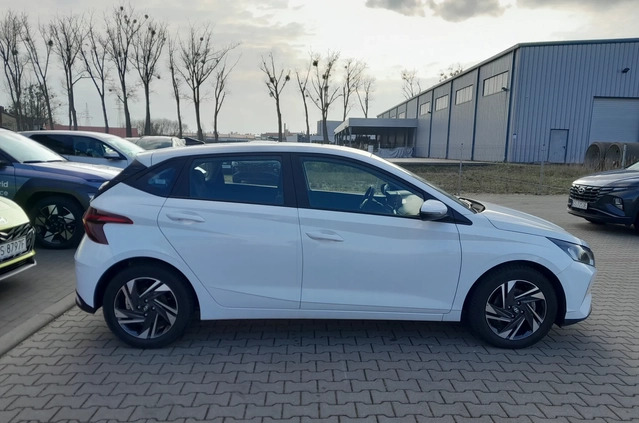 Hyundai i20 cena 74900 przebieg: 7760, rok produkcji 2023 z Sandomierz małe 172